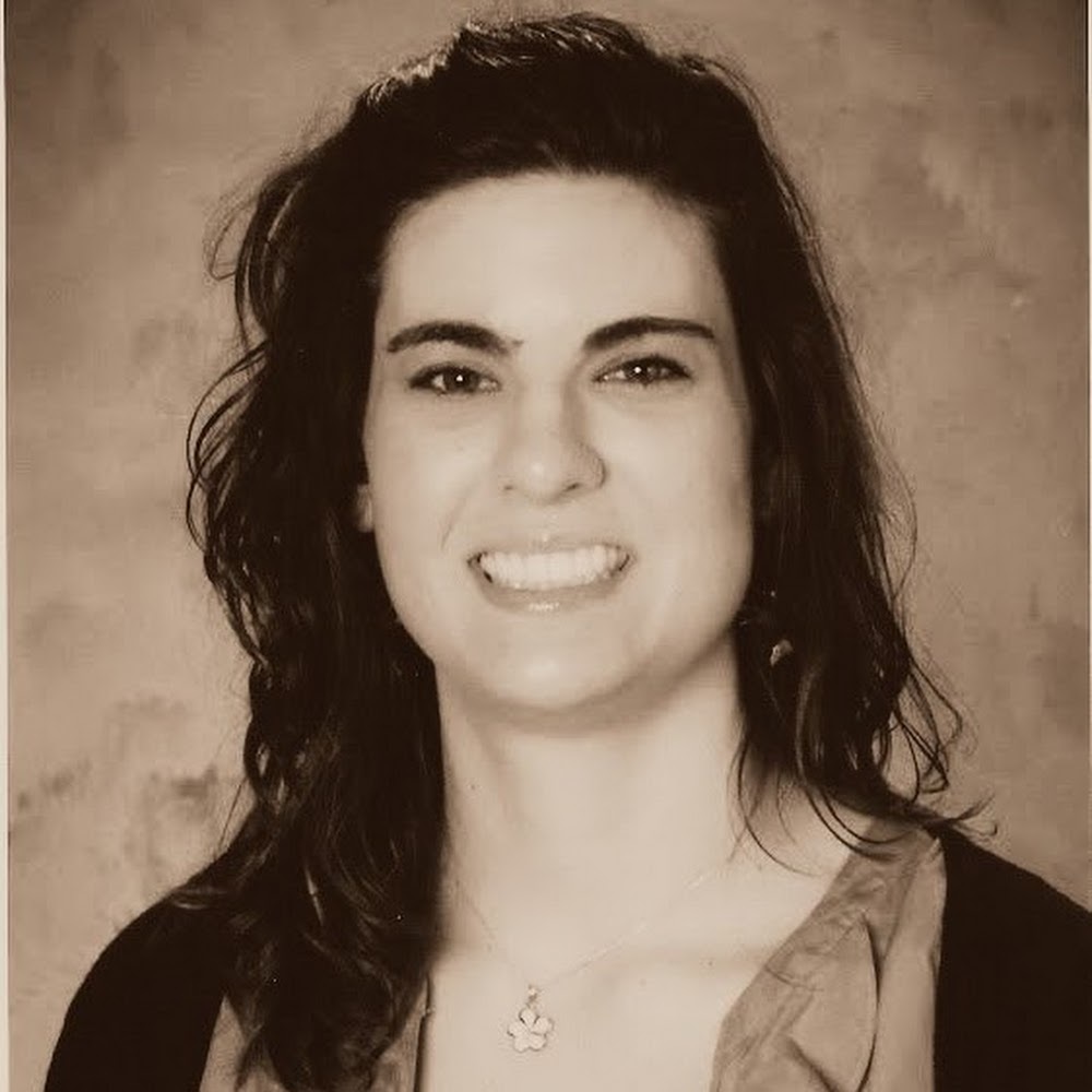 Meet your Posher, Alicia